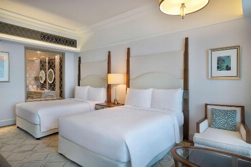Waldorf Astoria By Hilton Dubai Palm Jumeirah image 1